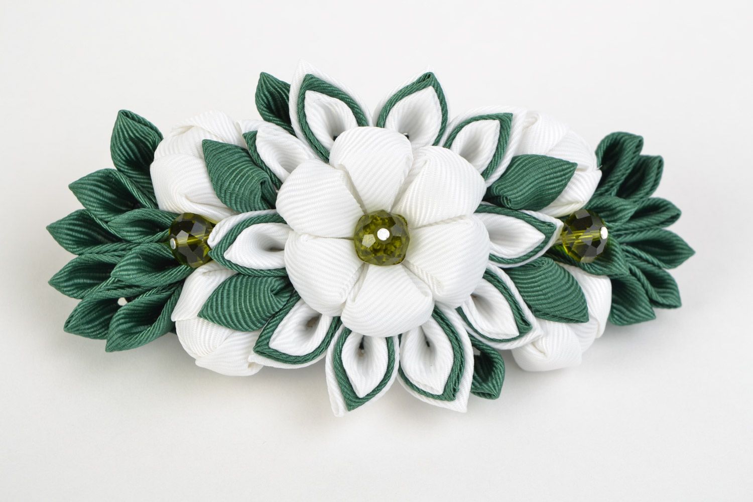 White and green handmade rep ribbon kanzashi flower hair slide photo 3