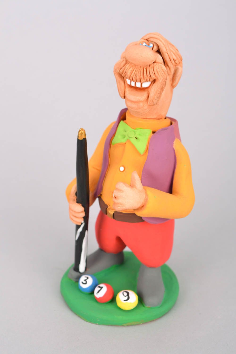 Funny ceramic statuette Billiard Player with Balls photo 3