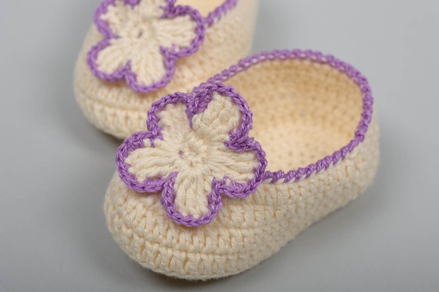 Beautiful handmade crochet baby booties fashion baby accessories crochet ideas photo 2