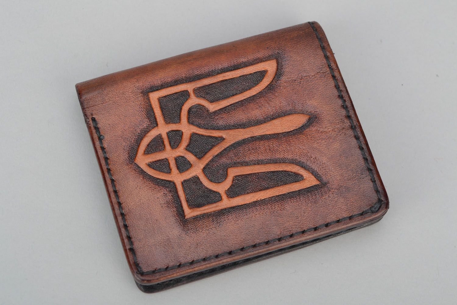 Handmade leather wallet Trident photo 1