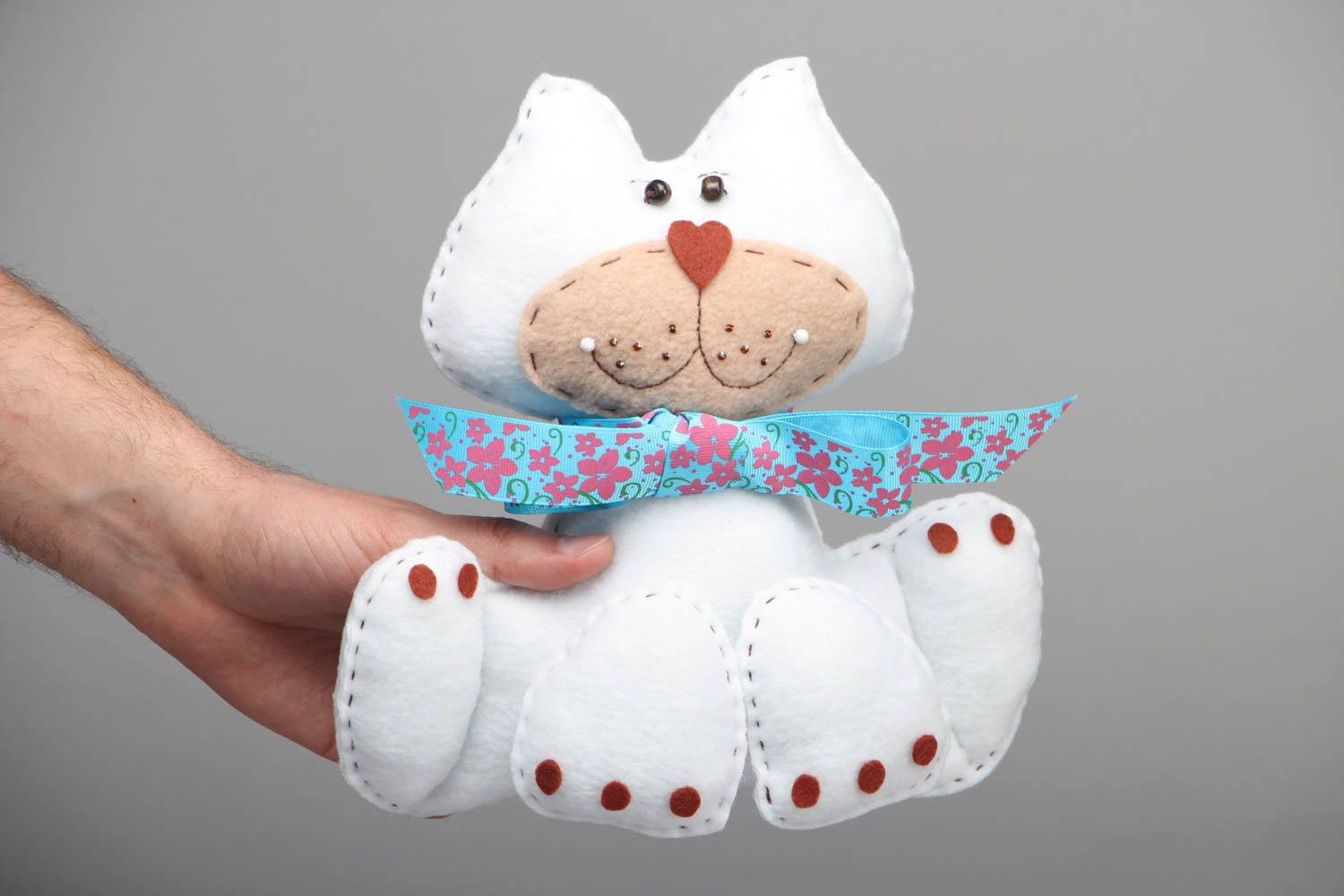 Soft fleece toy Cat with Butterfly photo 4