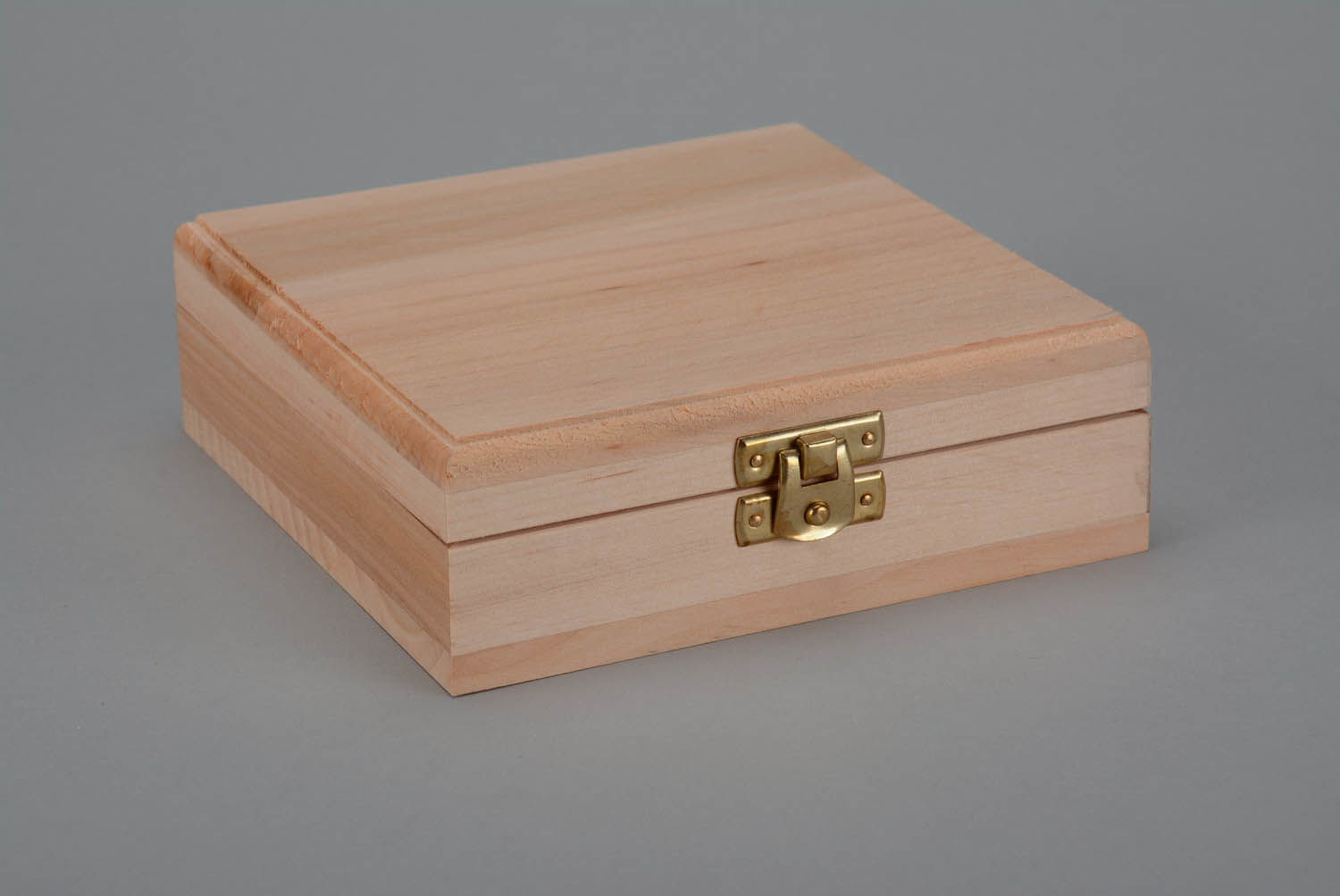 Pieza-caja de madera foto 3