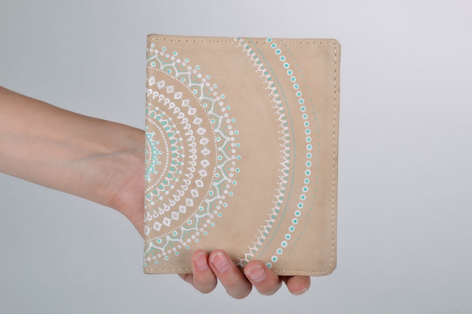 Beige leather business card holder photo 2