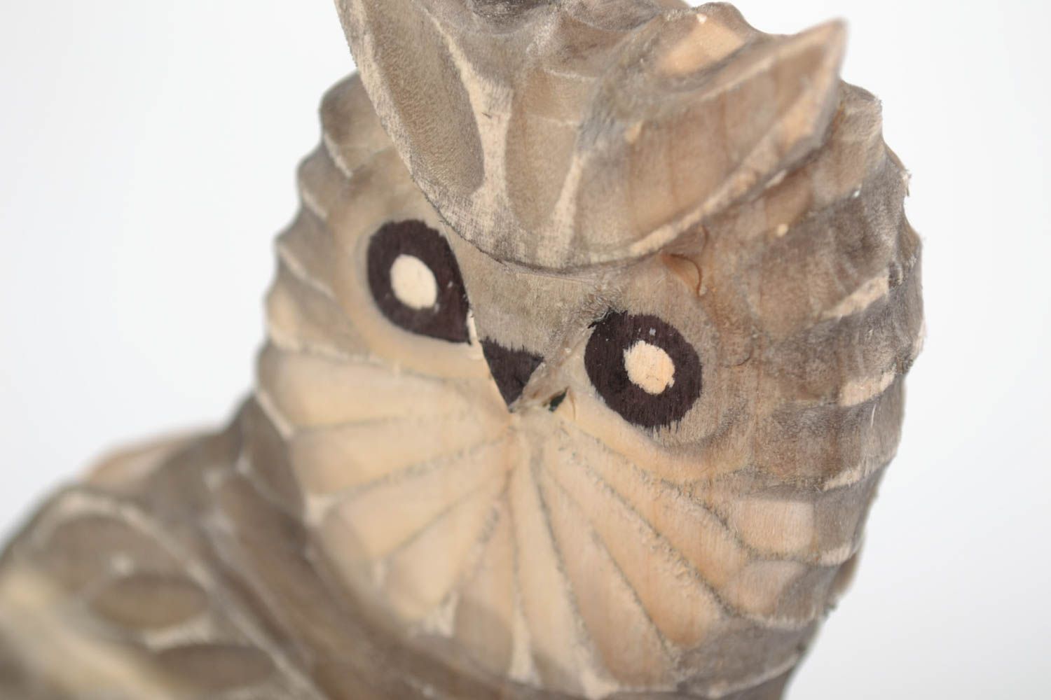 Handmade large designer carved wooden figurine of owl for table decoration photo 3