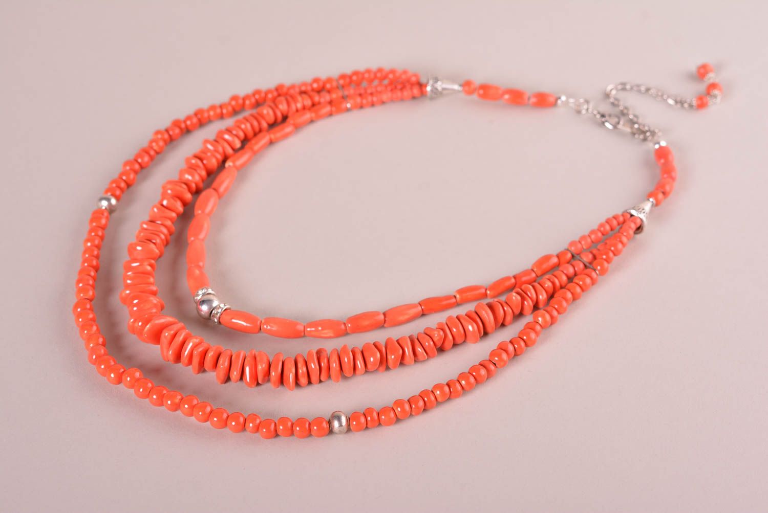 Korallrotes Damen Collier Modeschmuck Halskette Accessoire für Frauen aus Ton foto 1