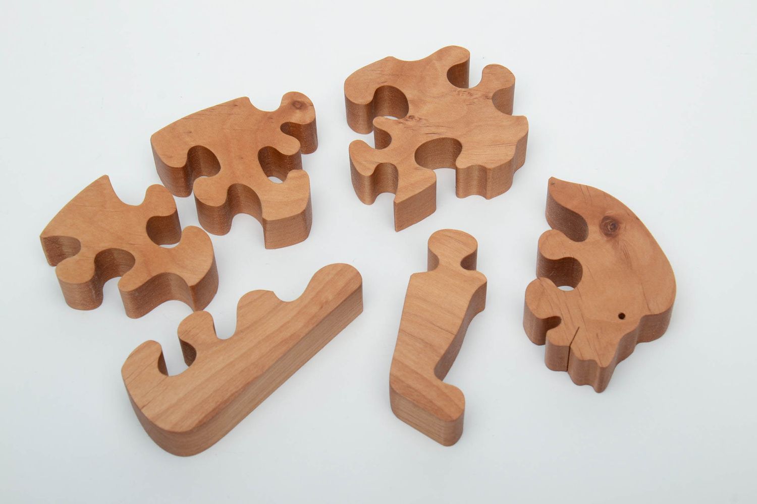 Wooden puzzle for child Lion photo 4