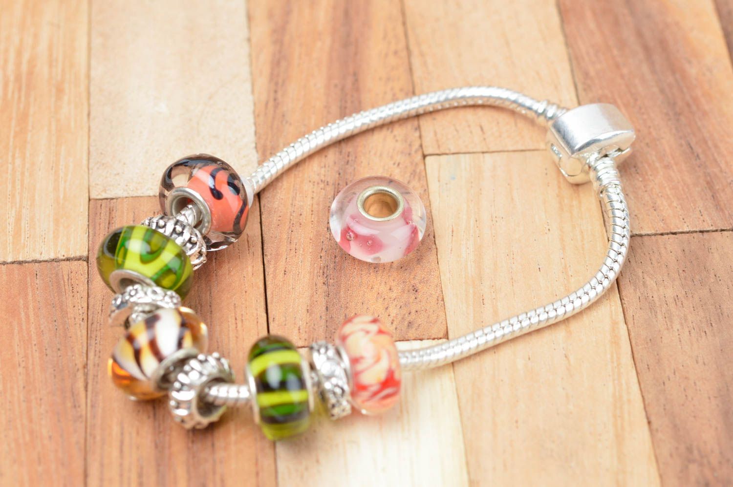 Unusual handmade glass bead jewelry making supplies fashion tips small gifts photo 4
