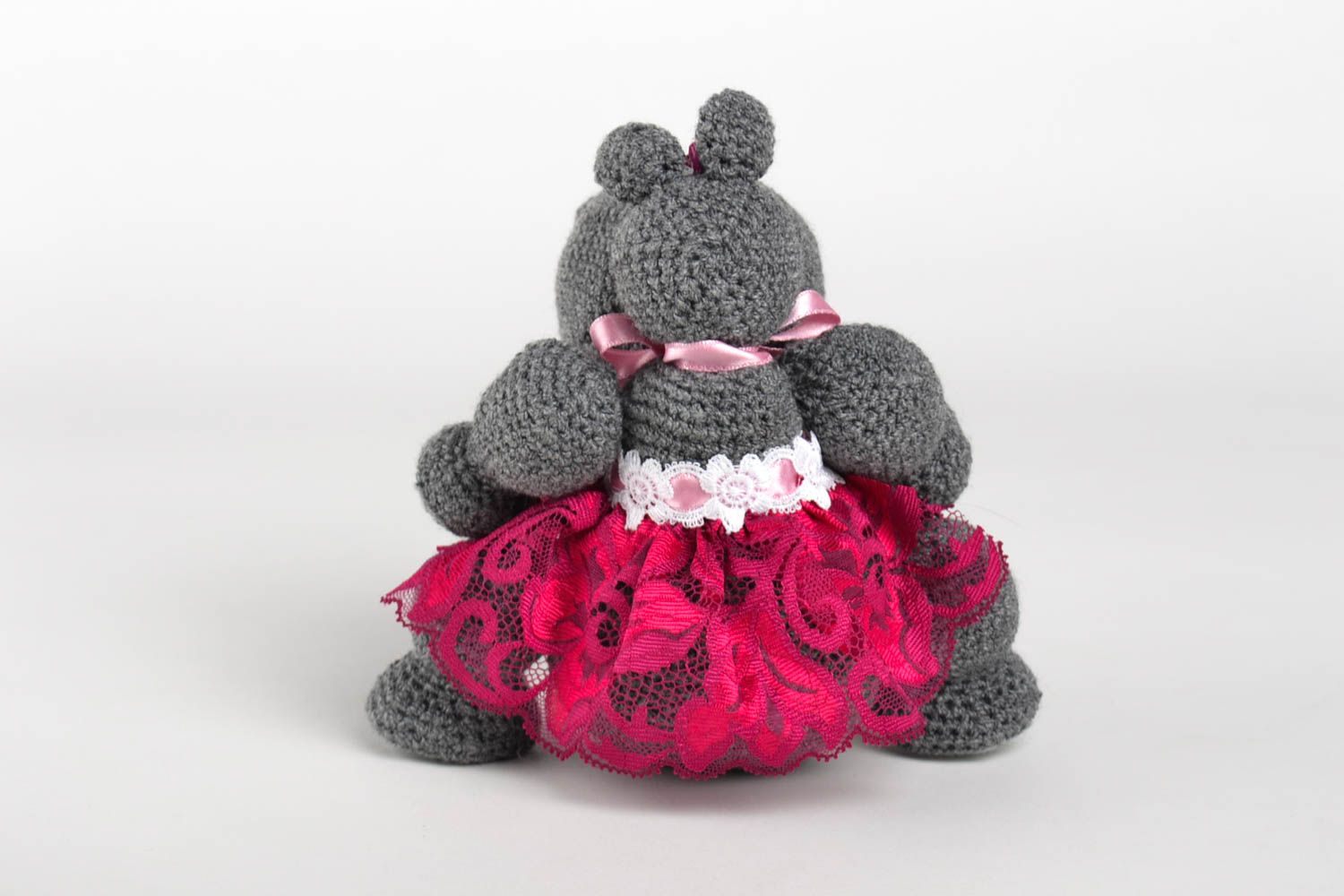 Peluche hippopotame gris Jouet fait main tricoté original Cadeau pour enfant photo 5