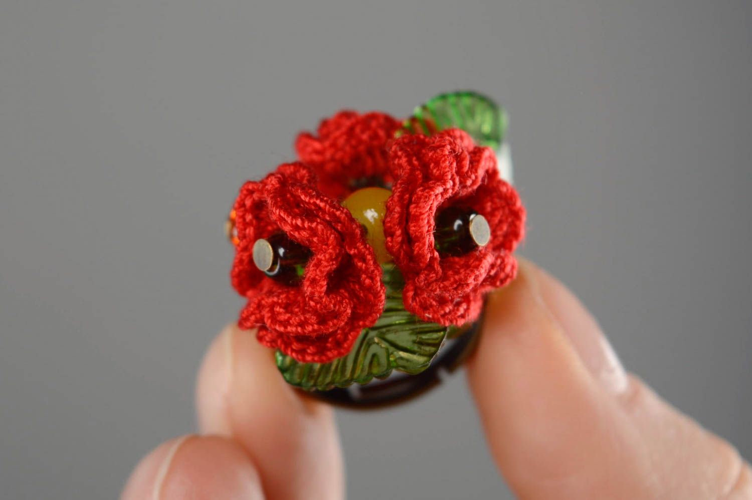 Bague tricotée au crochet rouge faite main fleurs Coquelicots pour femme photo 4