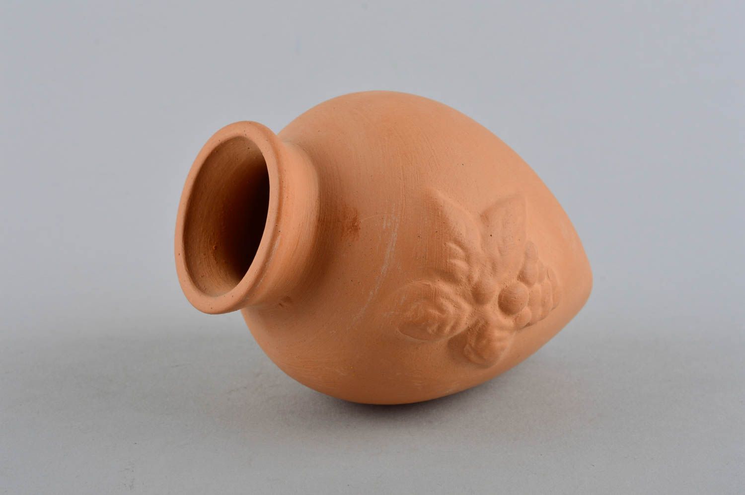 Little ceramic shelf figurine in the shape of wine pitcher decanter 0,3 lb photo 2