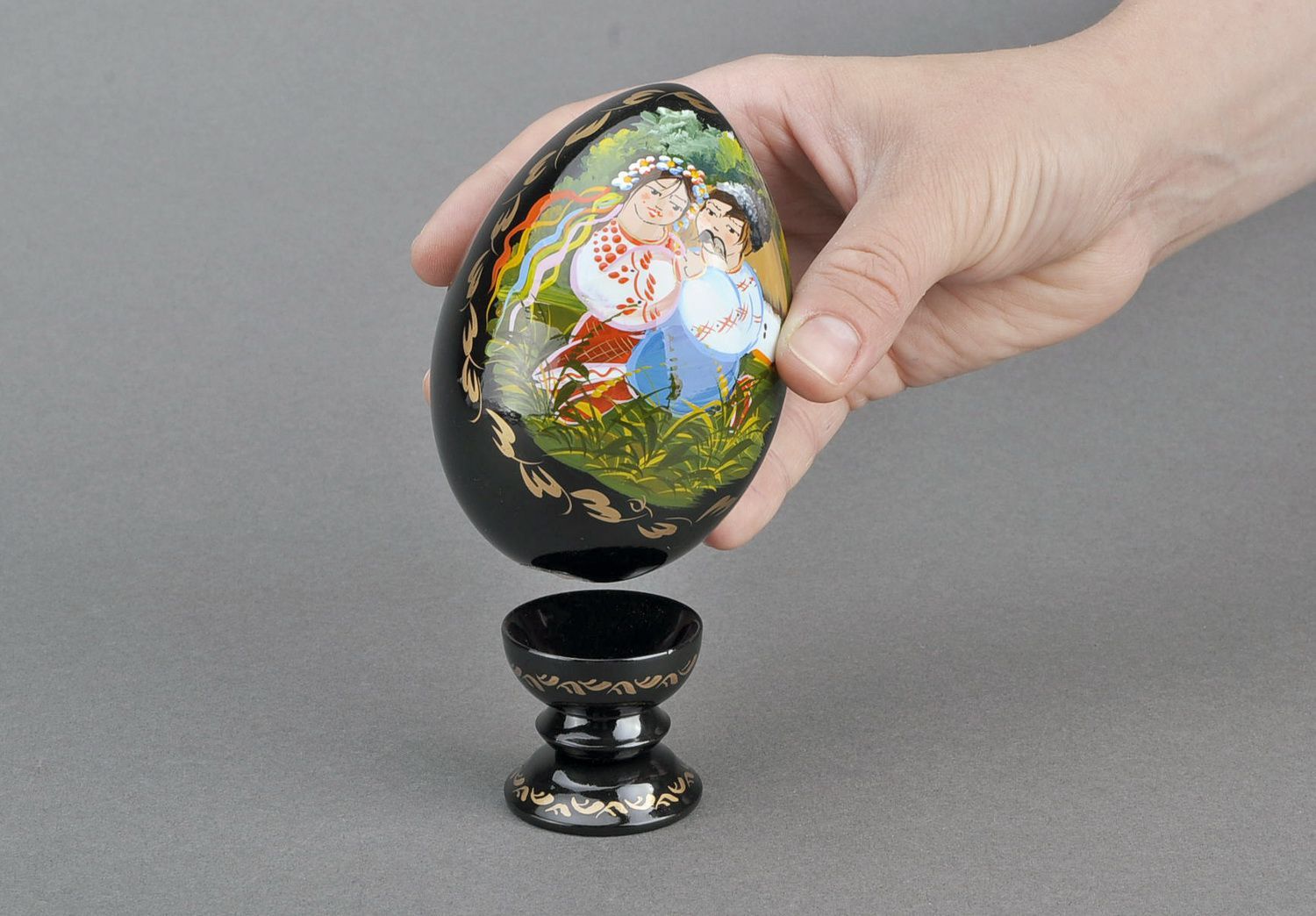 Decorative egg with a holder Ukrainian couple photo 5