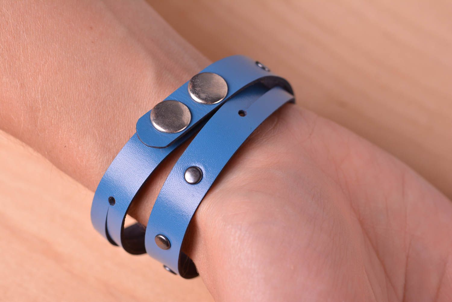 Bracelet cuir Bijou fait main bleu dans le style casual Accessoire femme photo 5