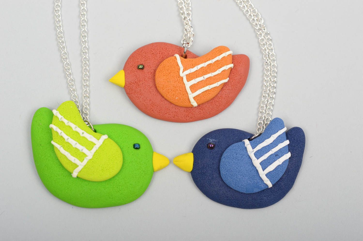 Colgantes artesanales con forma de pájaros accesorios para niñas regalo original foto 1