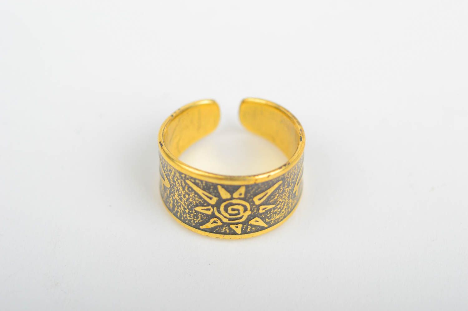 Кольцо ручной работы оригинальное кольцо из латуни украшение из металла фото 2