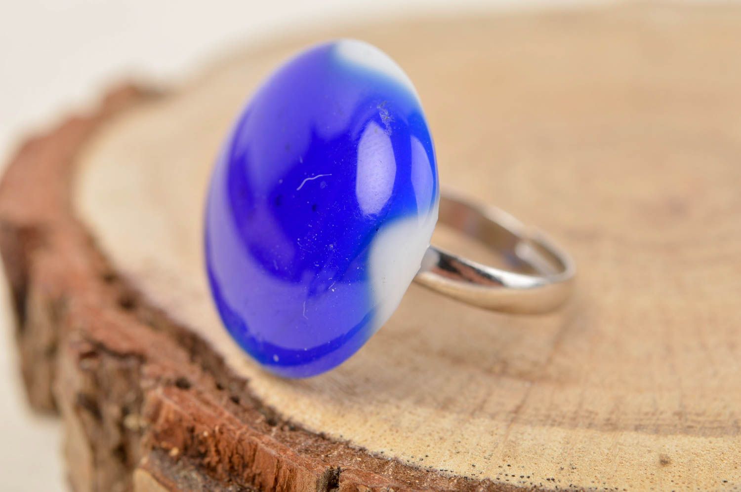 Кольцо ручной работы кольцо из стекла бижутерия из стекла синяя красивая фото 1