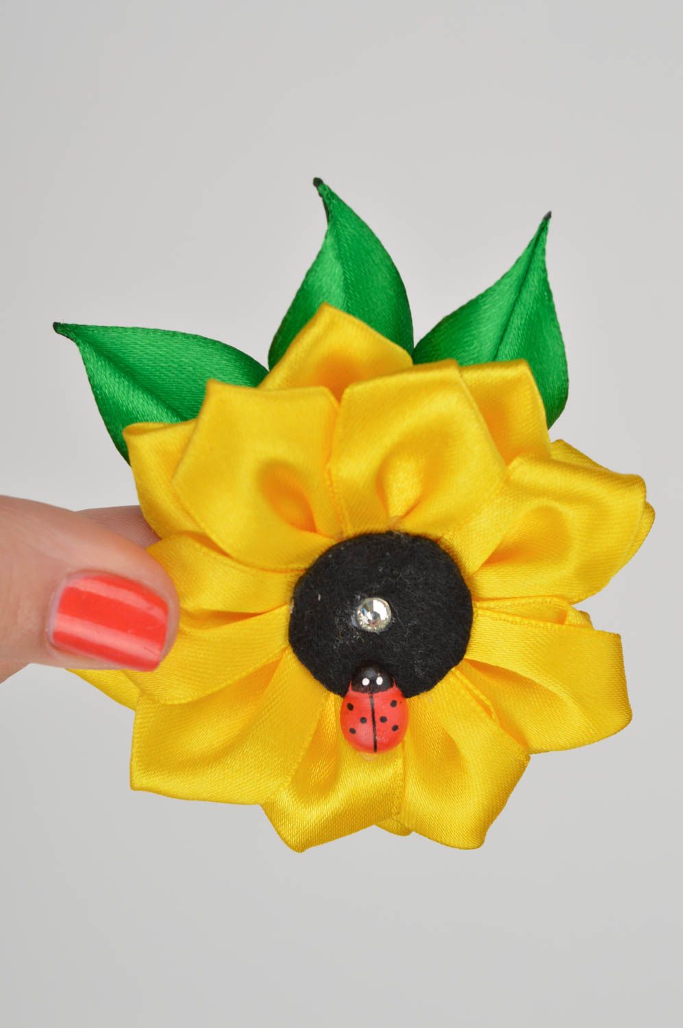 Grelles handmade Haargummi mit Blume in Kanzashi Technik Sonnenblume für Mädchen foto 3