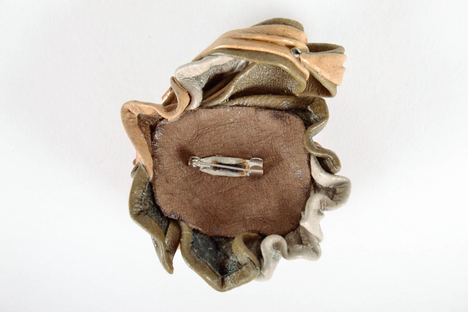 Brooch made ​​of genuine leather photo 4