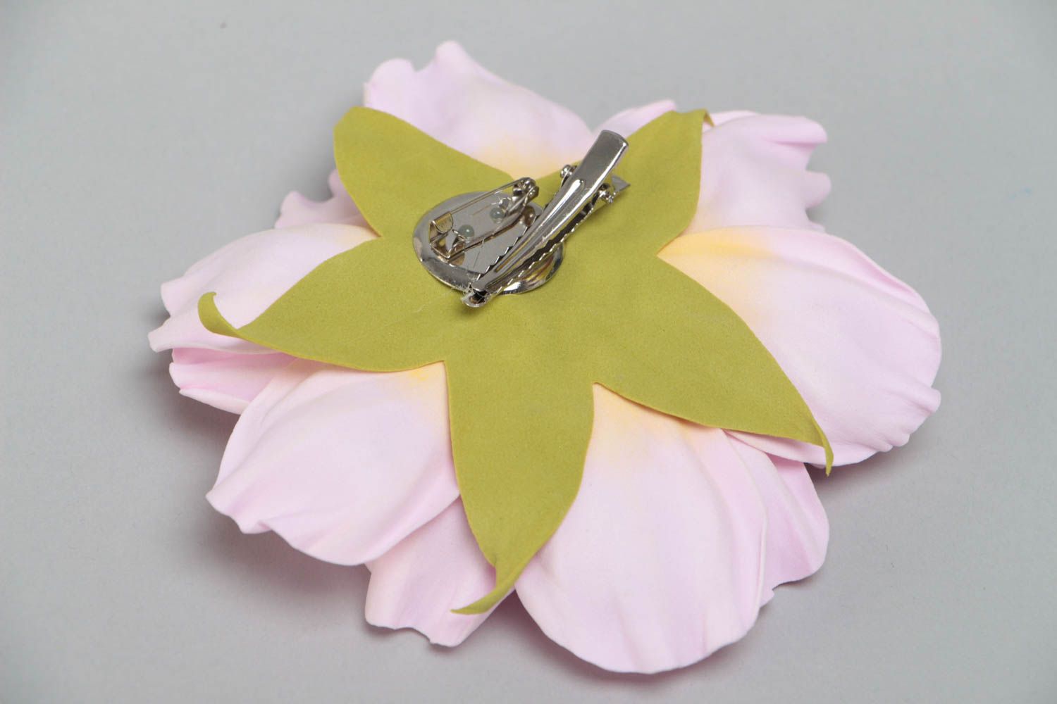 Handmade designer brooch hair clip with tender pink volume foamiran flower photo 4