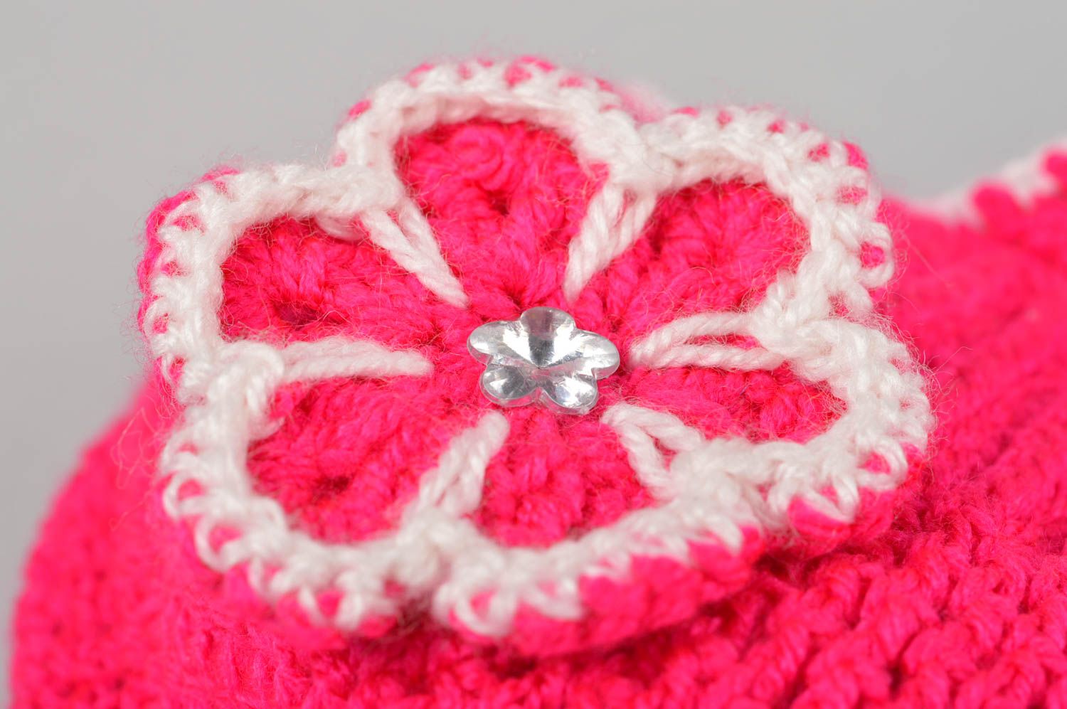 Bonnet tricot fait main Chapeau au crochet rose Vêtement enfant cache-oreilles photo 4