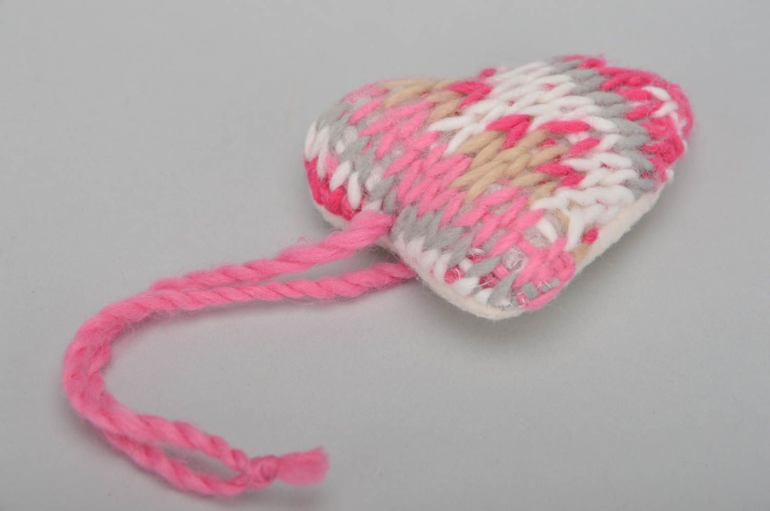 Beautiful handmade designer crochet interior hanging heart of pink color photo 2