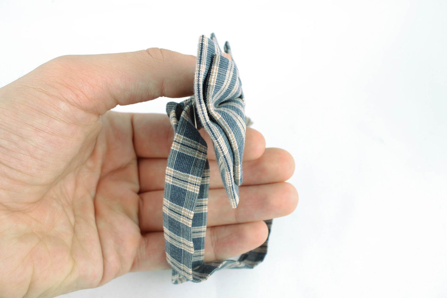 Текстильный галстук-бабочка ручной работы красивый фото 2