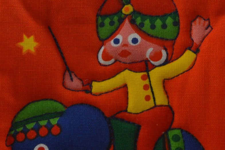 Handmade square hot pot holder sewn of cotton fabric Elephant in Circus  photo 1