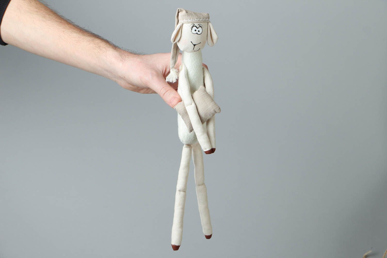 Künstlerische Puppe aus Textil Bock foto 3