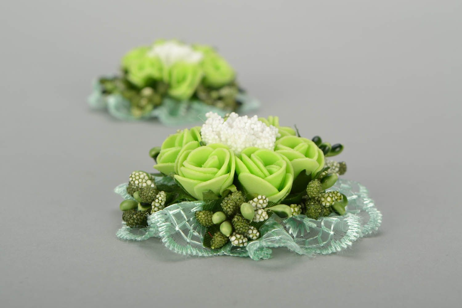 Barrettes in the form of bouquets photo 5