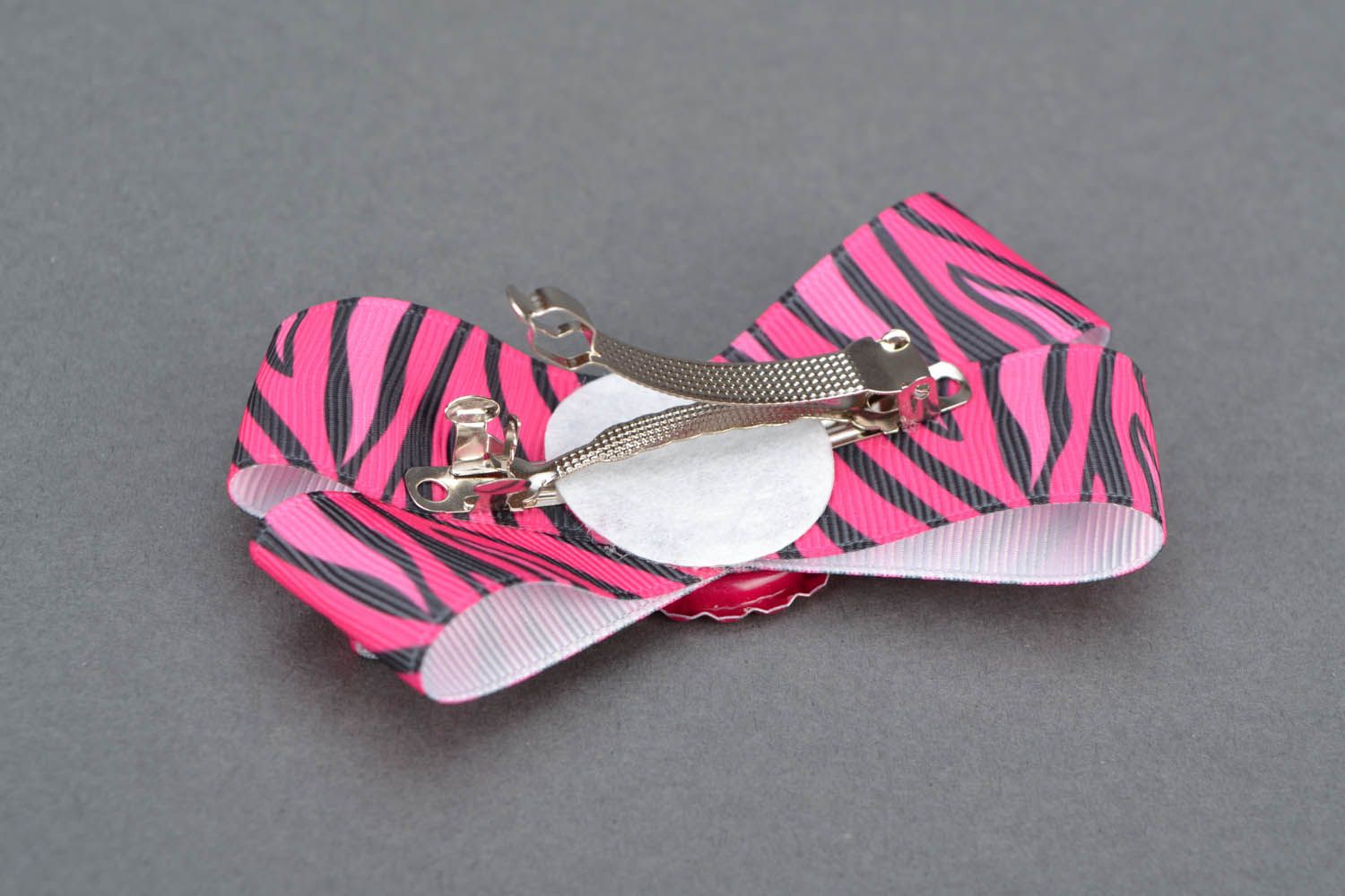 Pink and black barrette for hair photo 4