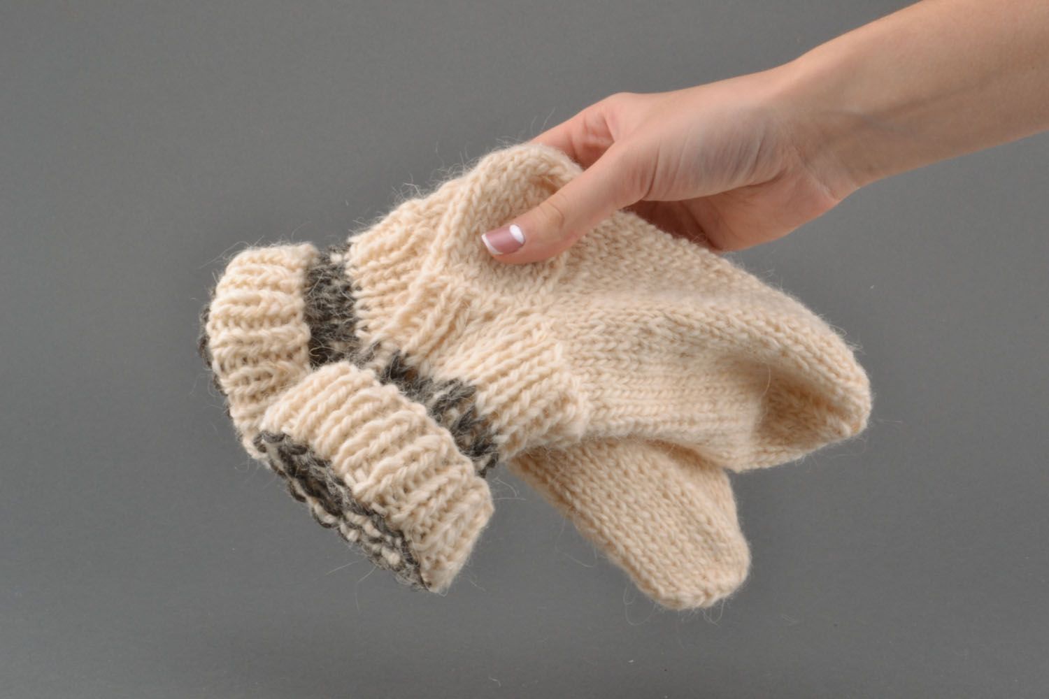 Chaussettes tricotées main en laine naturelle photo 5