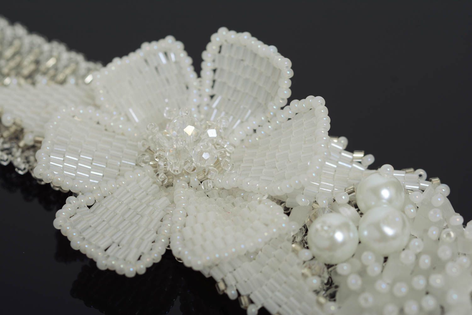 White beaded bracelet with flower handmade braided wedding jewelery for bride photo 4