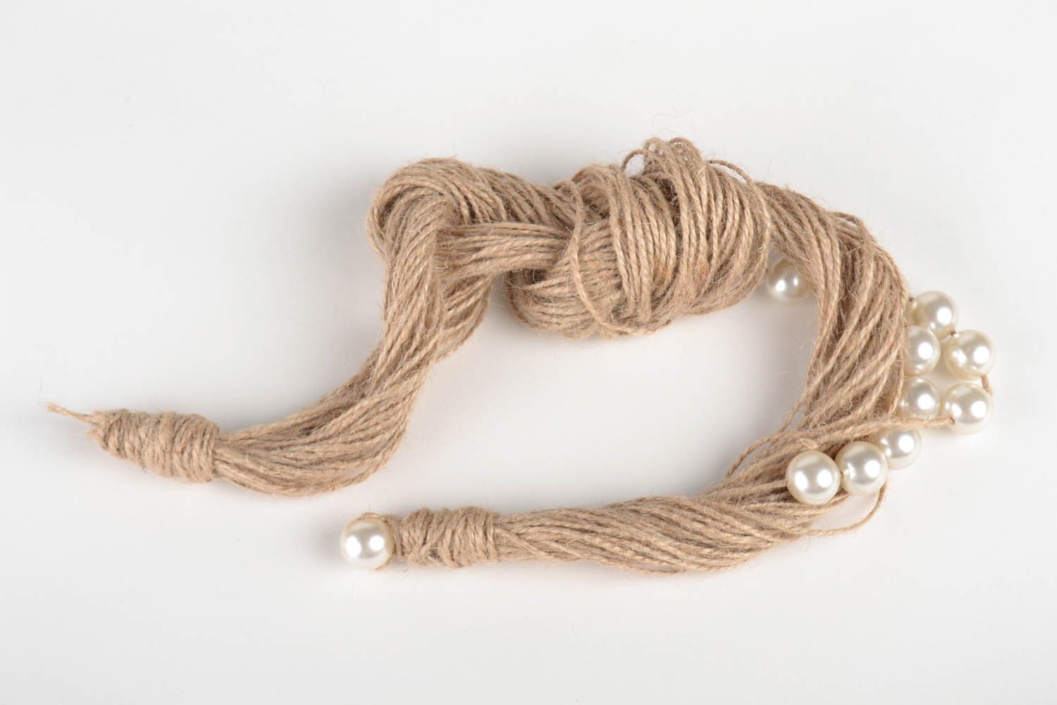 Collier textile Bijou fait main Accessoire femme beige avec perles fantaisie photo 2