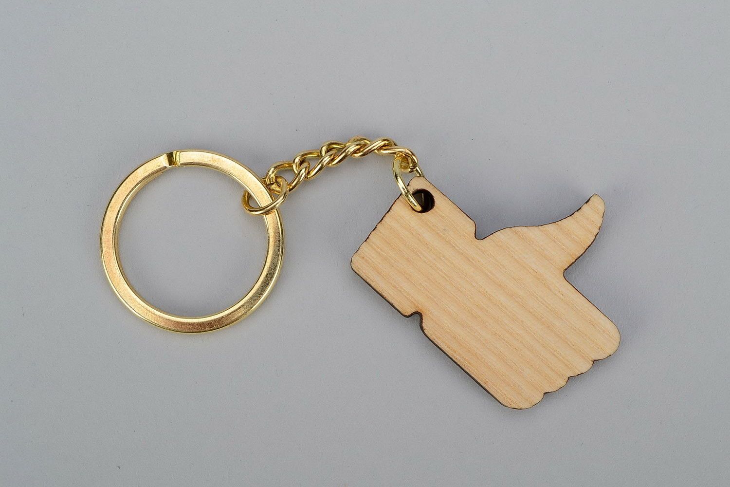 Wooden key chain Like photo 3