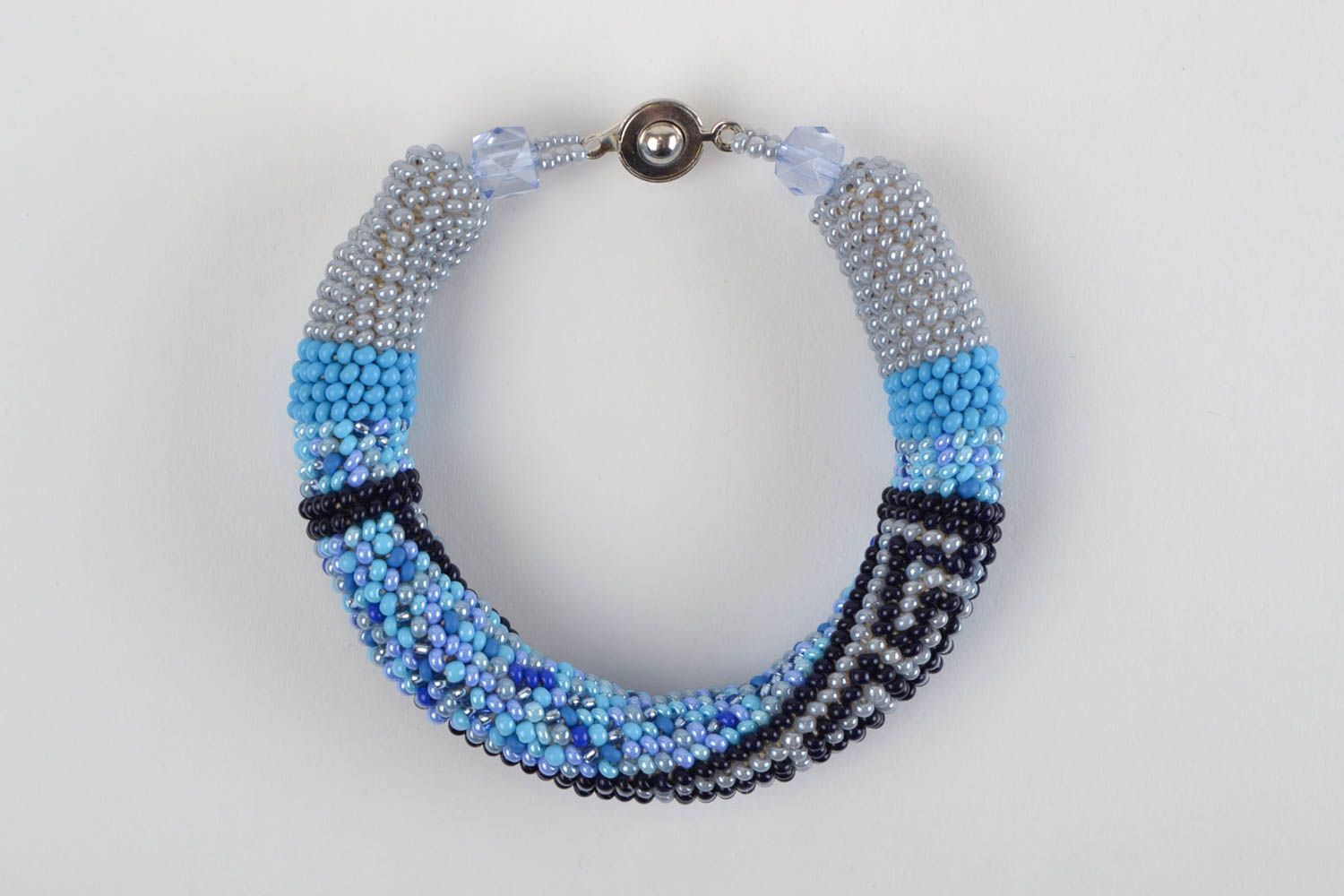 Bracelet spirale Bijou fait main bleu au motif géométrique Cadeau femme photo 4
