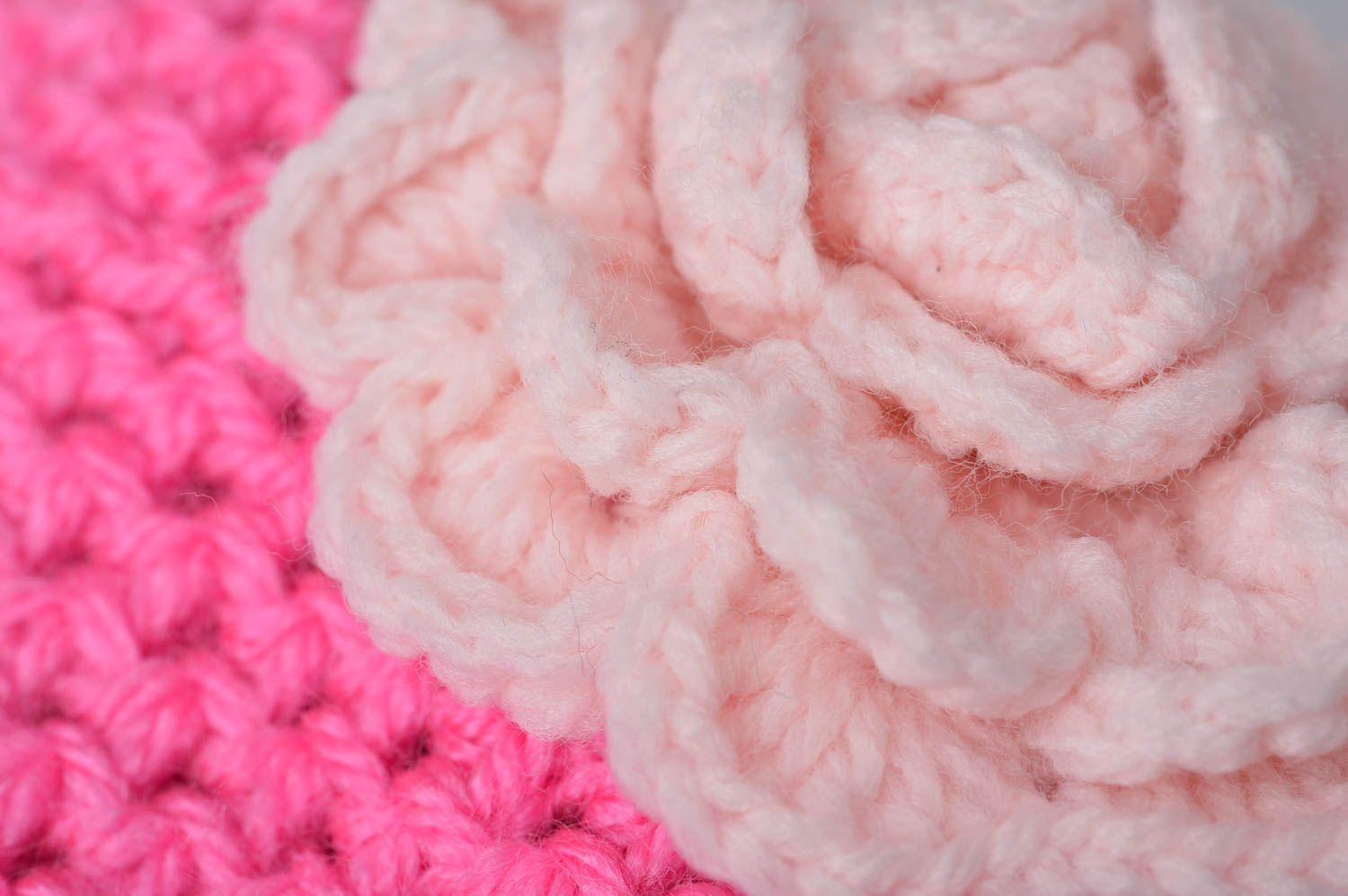 Bonnet rose avec fleur Chapeau enfant fait main en coton au crochet Cadeau fille photo 9