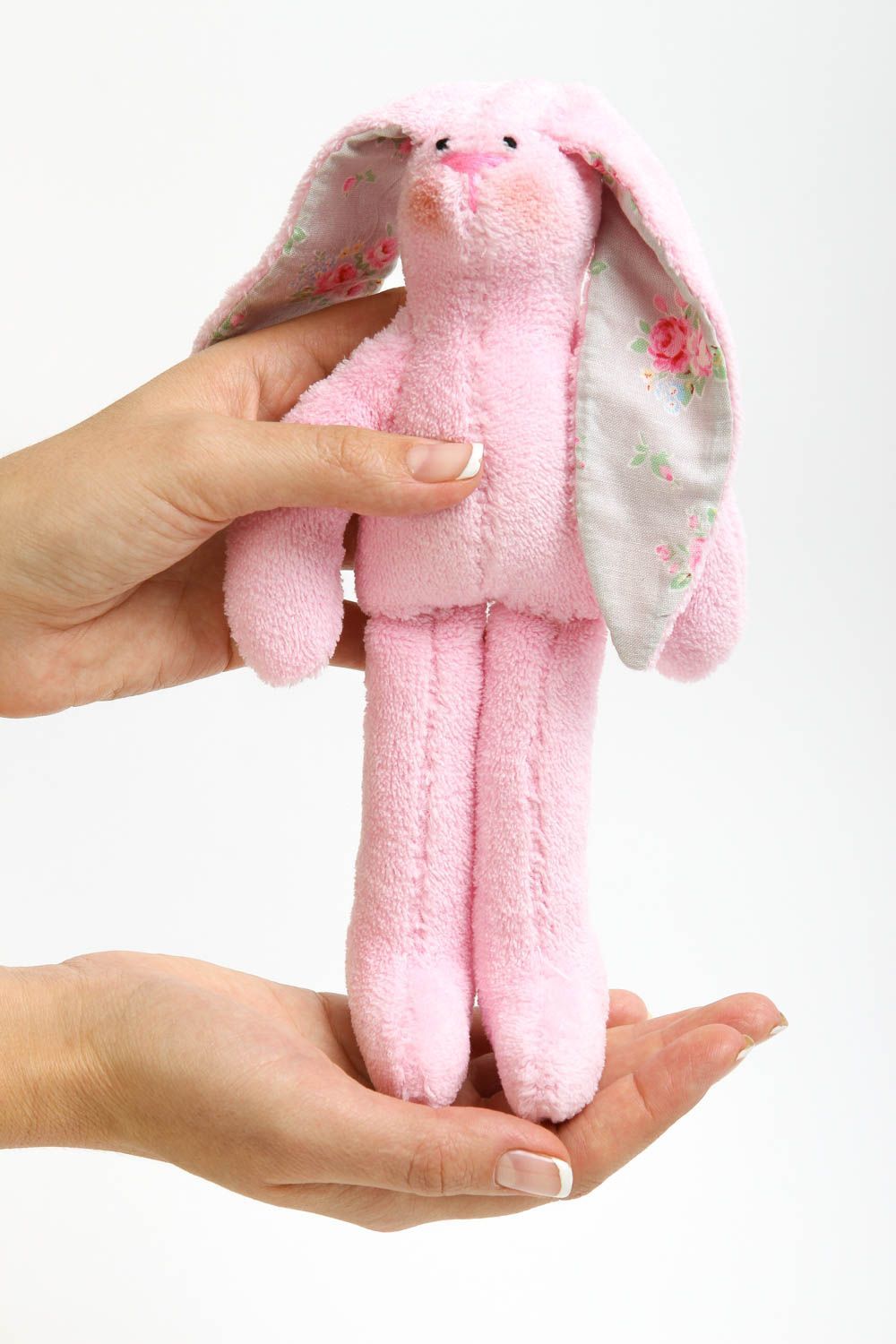 Handmade Kuscheltier Hase rosa Stoff Spielzeug Geschenk für Kinder aus Trikotage foto 2