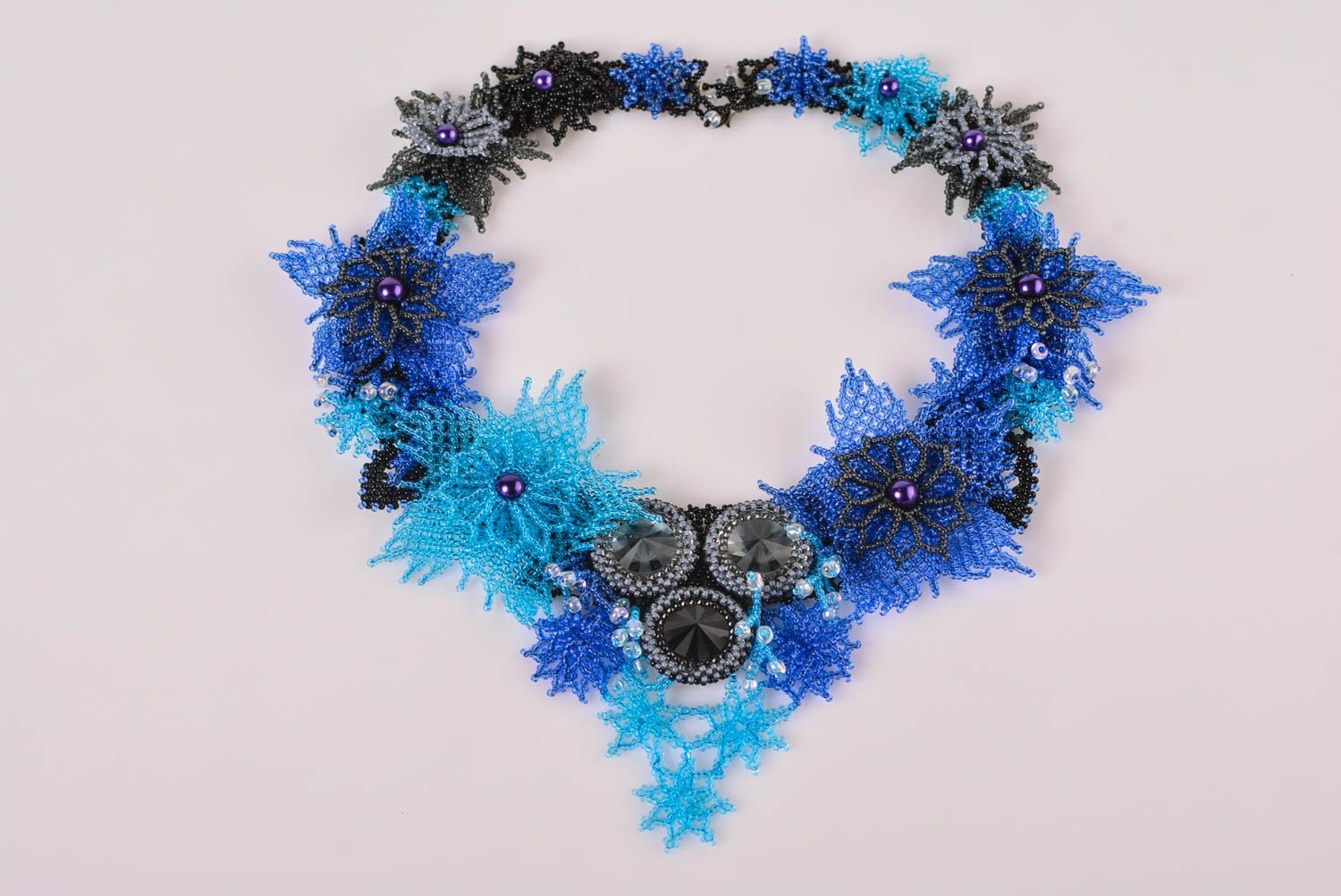 Stylish handmade beaded necklace artisan jewelry designs neck accessories photo 2