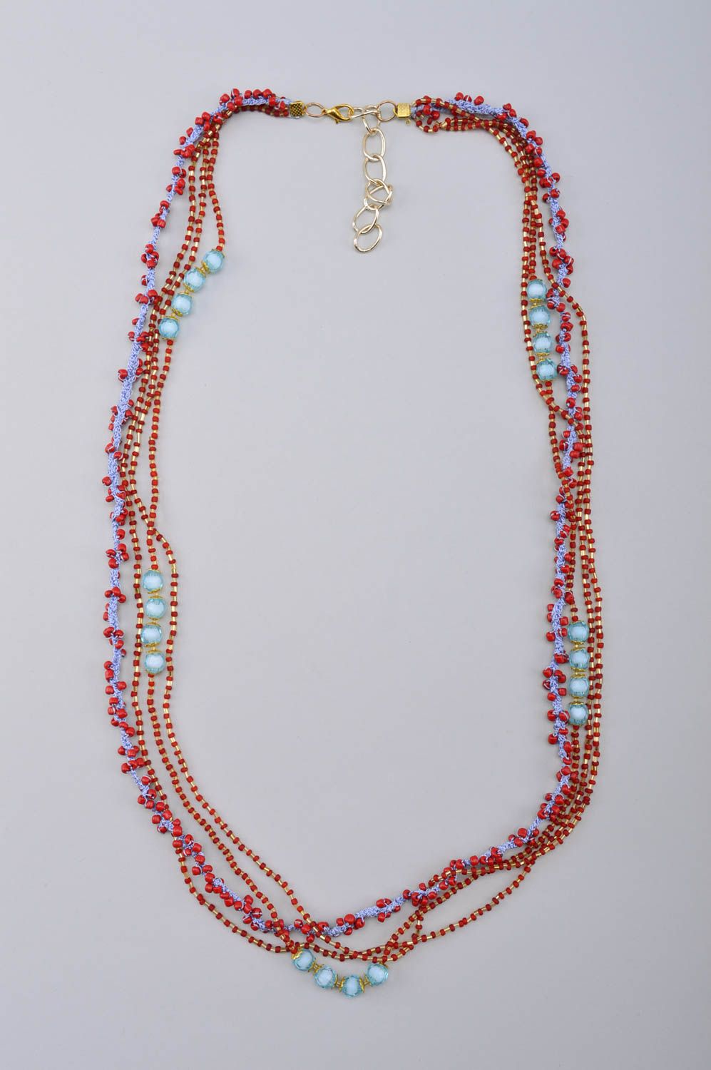 Collier en perles de rocaille Bijou fait main rouge-bleu Cadeau pour femme photo 2