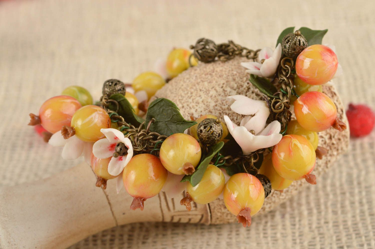 Bracelet fantaisie Bijou fait main baies fleurs porcelaine froide Cadeau femme photo 1