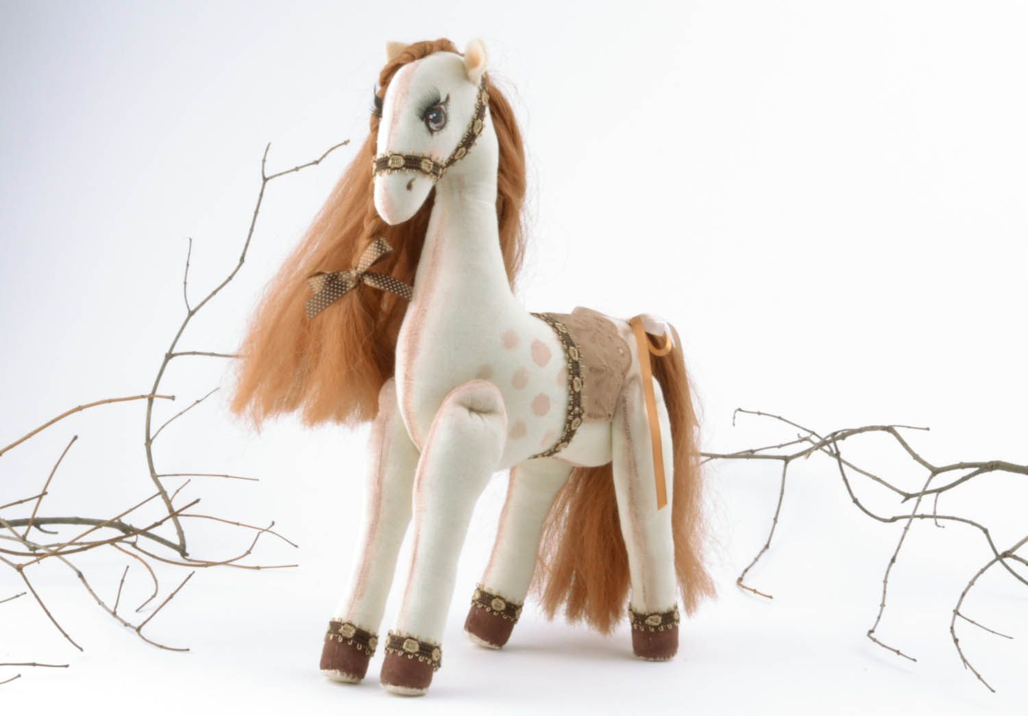 Brinquedo macio artesanal de tecidos naturais Cavalo foto 1