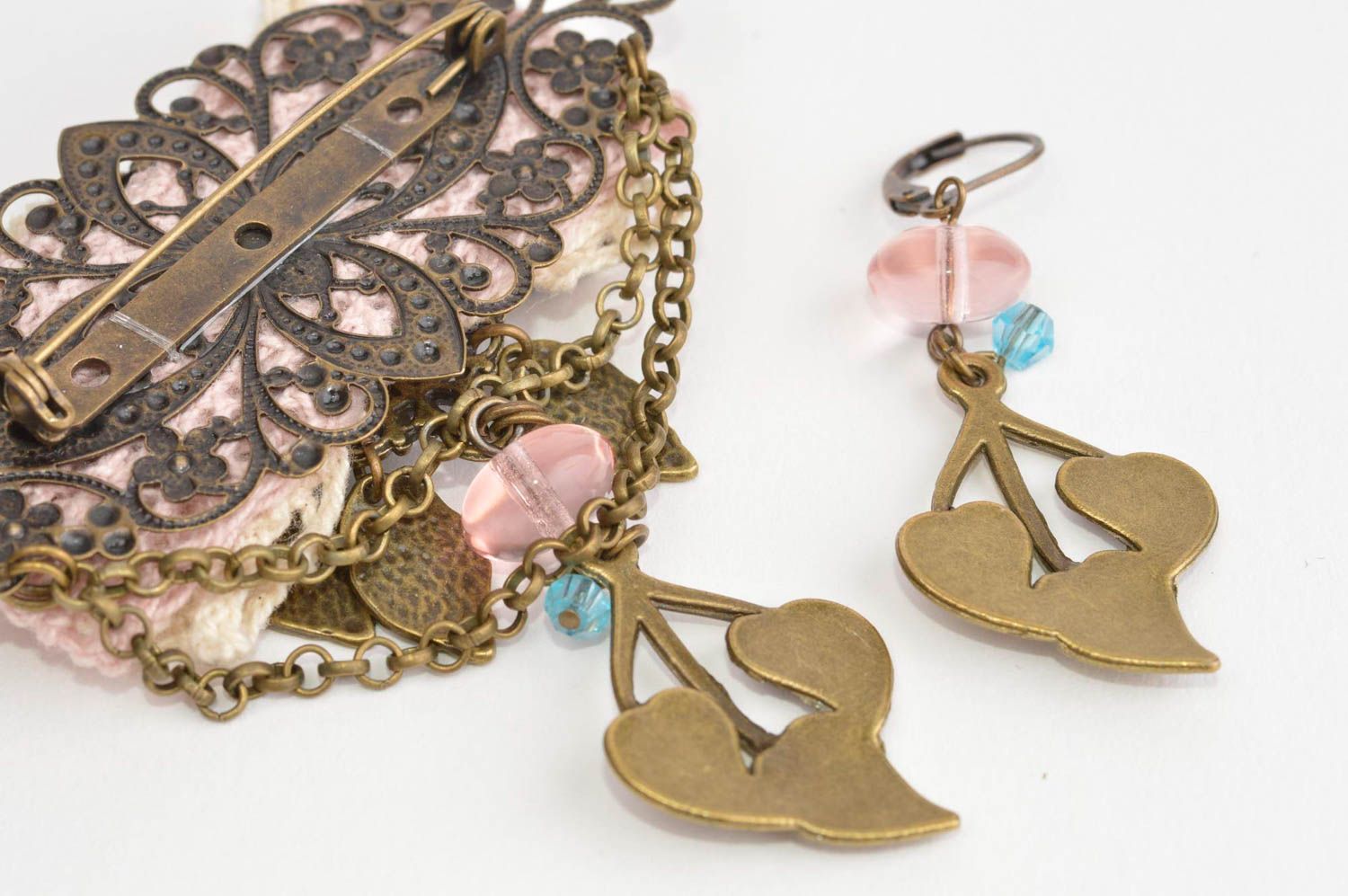 Handmade metal jewelry metal earrings vintage brooch earrings with charms photo 4