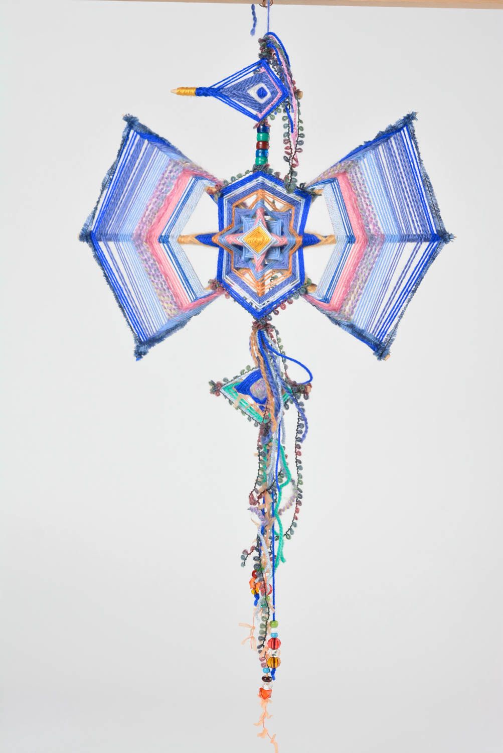 Mándala de hilos azul artesanal decoración de interior amuleto protector foto 1