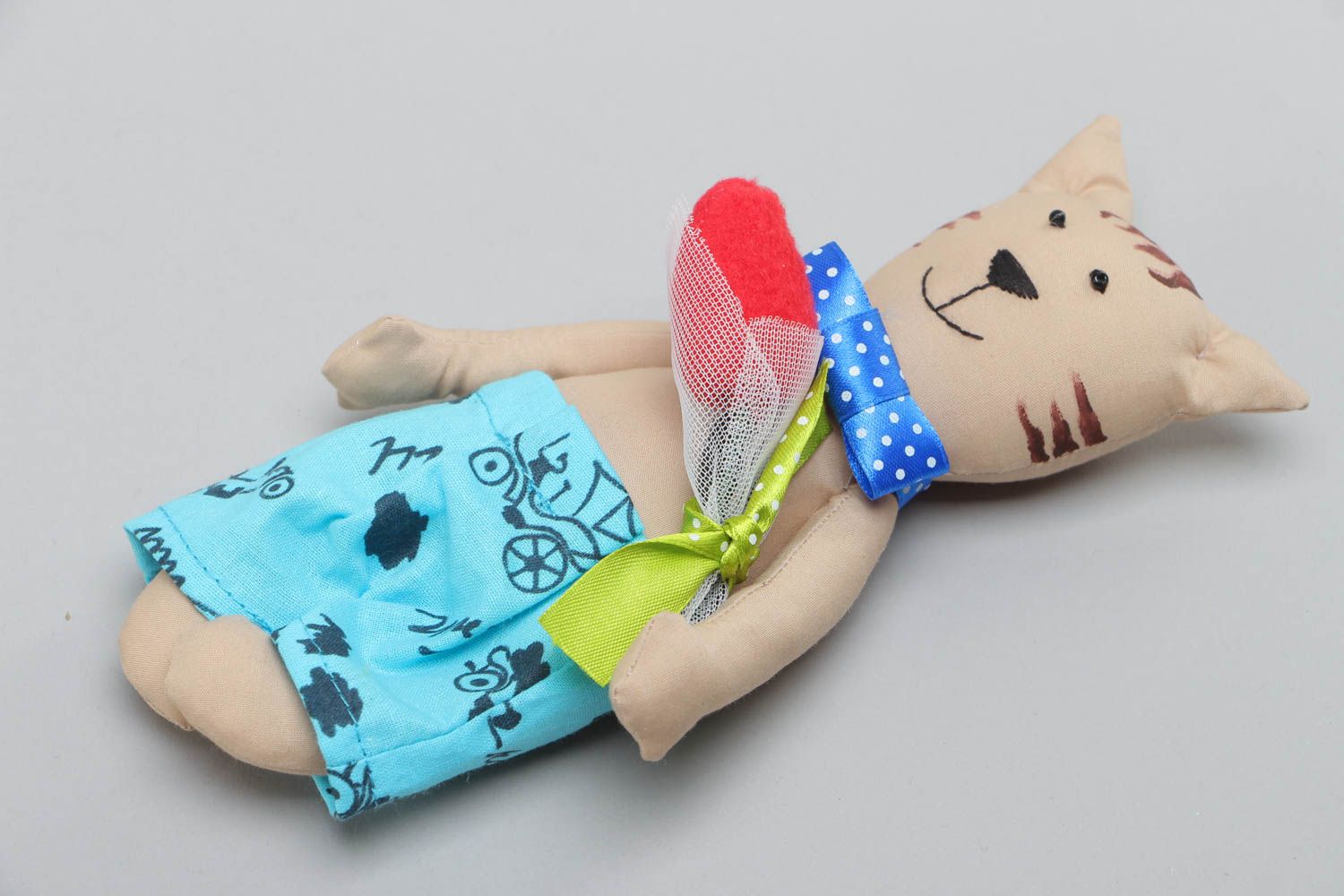 Jouet mou en tissu de coton et satin fait main original pour enfant Matou photo 2