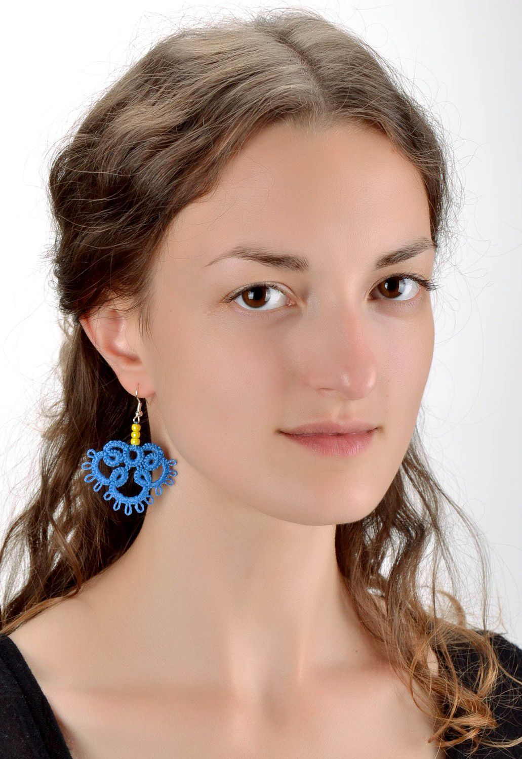 Handmade lace earrings made using tatting technique photo 5