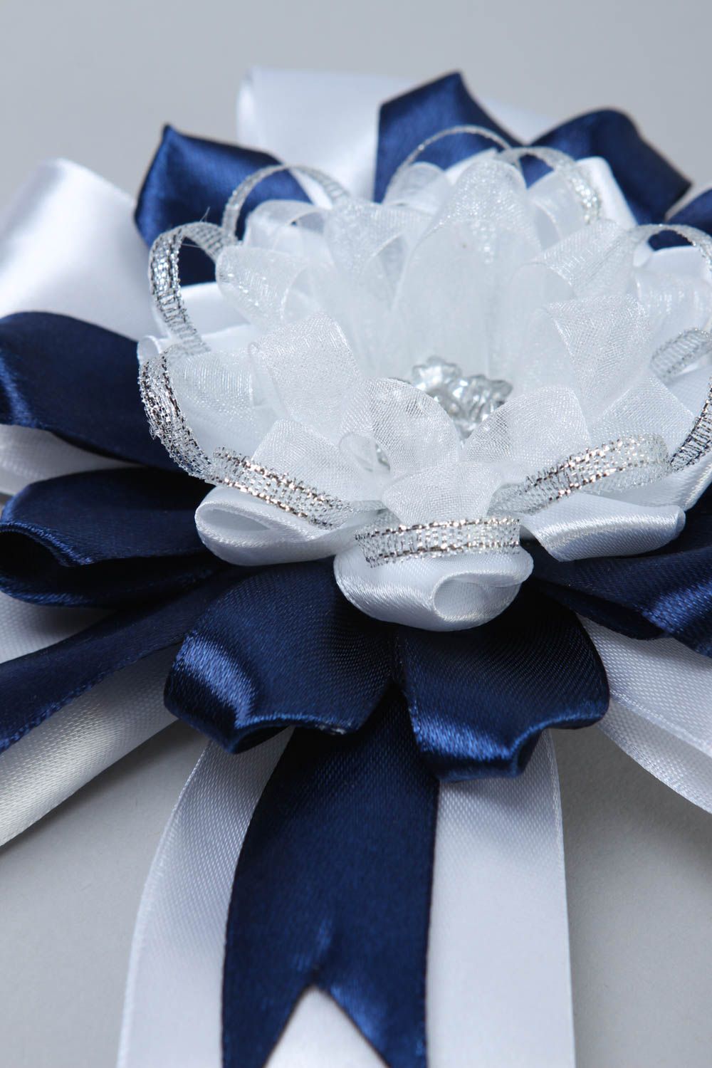 Haarspange Blume Handmade Damen Modeschmuck Accessoire für Haare blau weiß foto 3