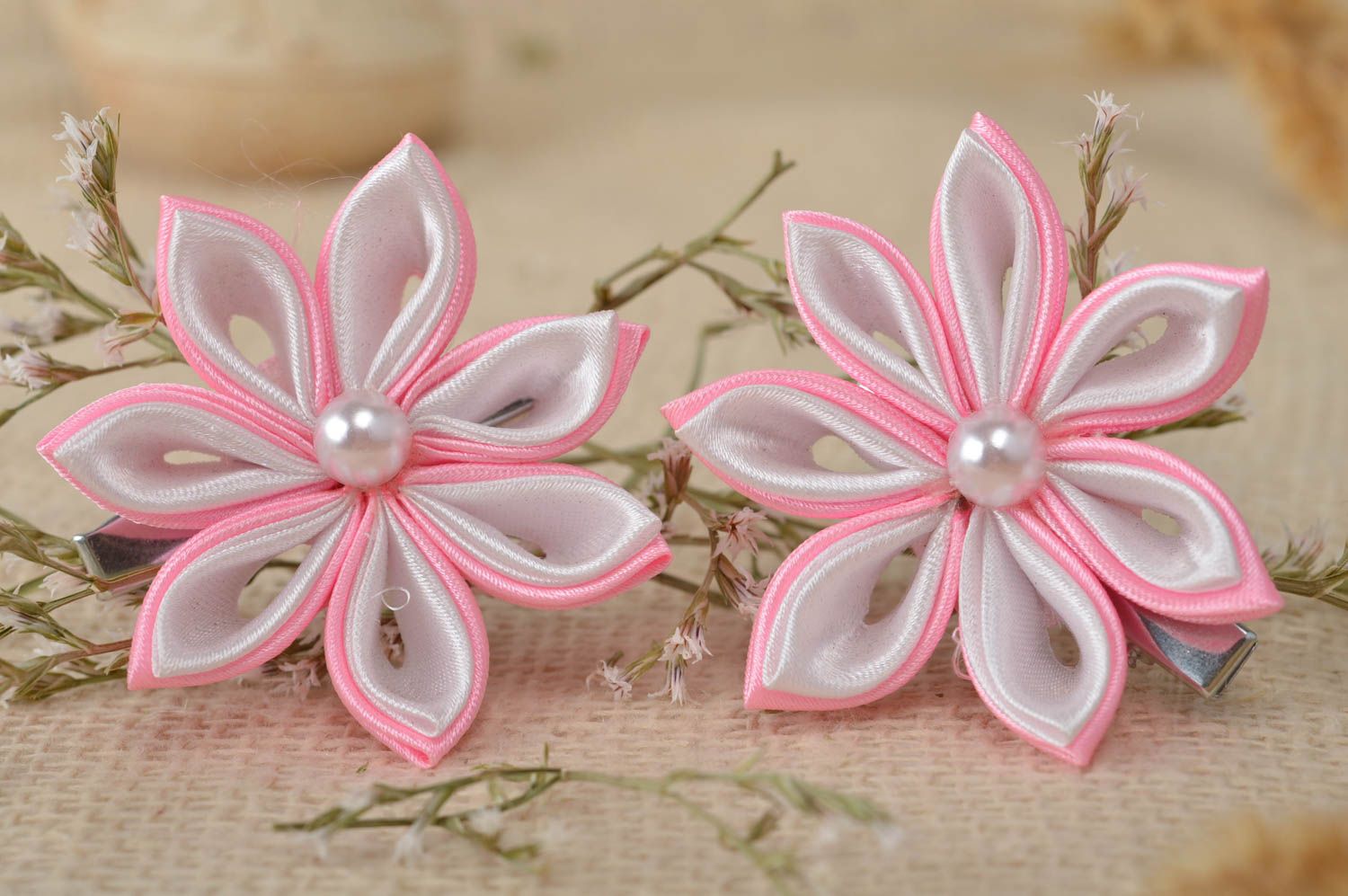 Handmade barrette hair clip kanzashi flowers accessories for girls 2 pieces photo 1