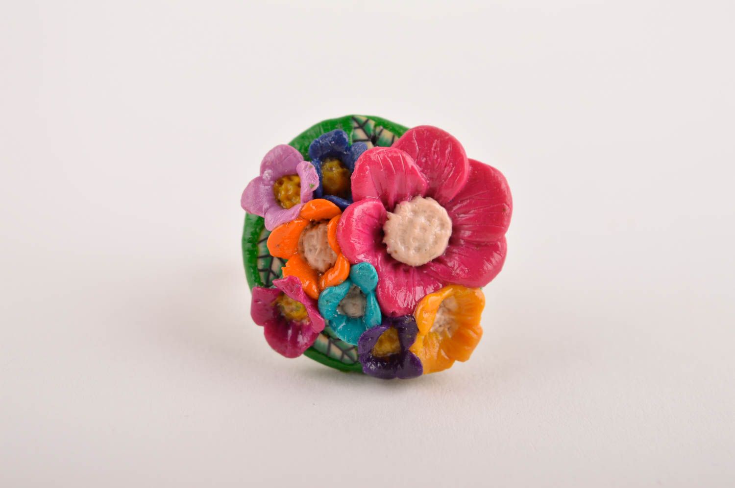 Кольцо ручной работы украшение из полимерной глины цветочное кольцо яркое фото 3