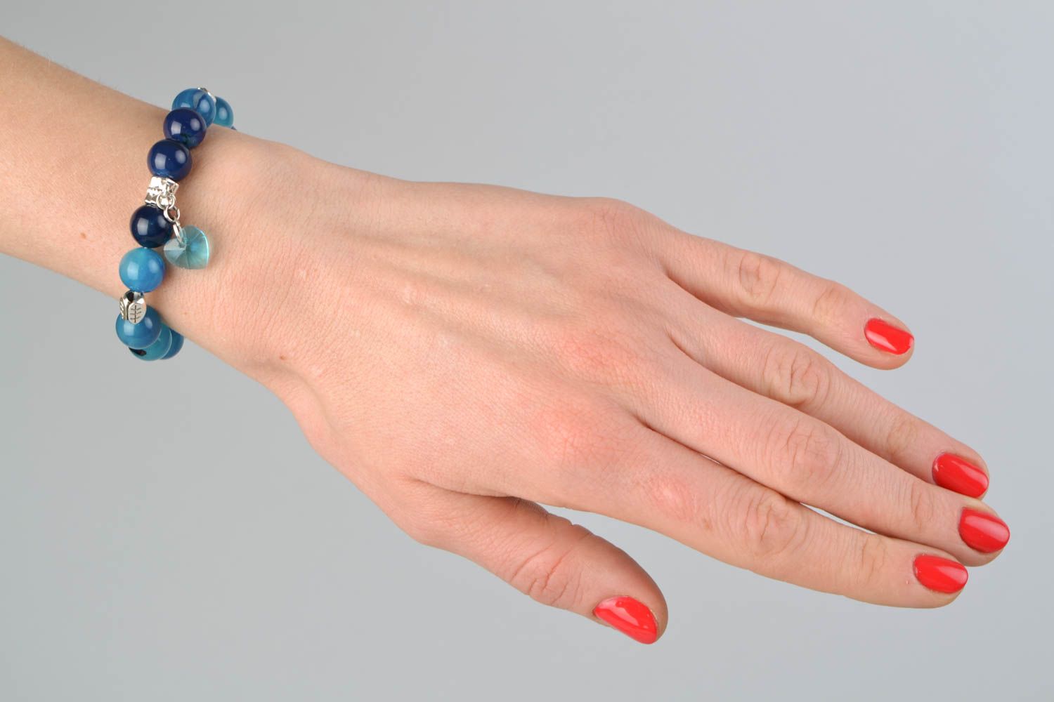 Bracelet en métal galvanisé et agate bleue massif fait main pour femme  photo 2
