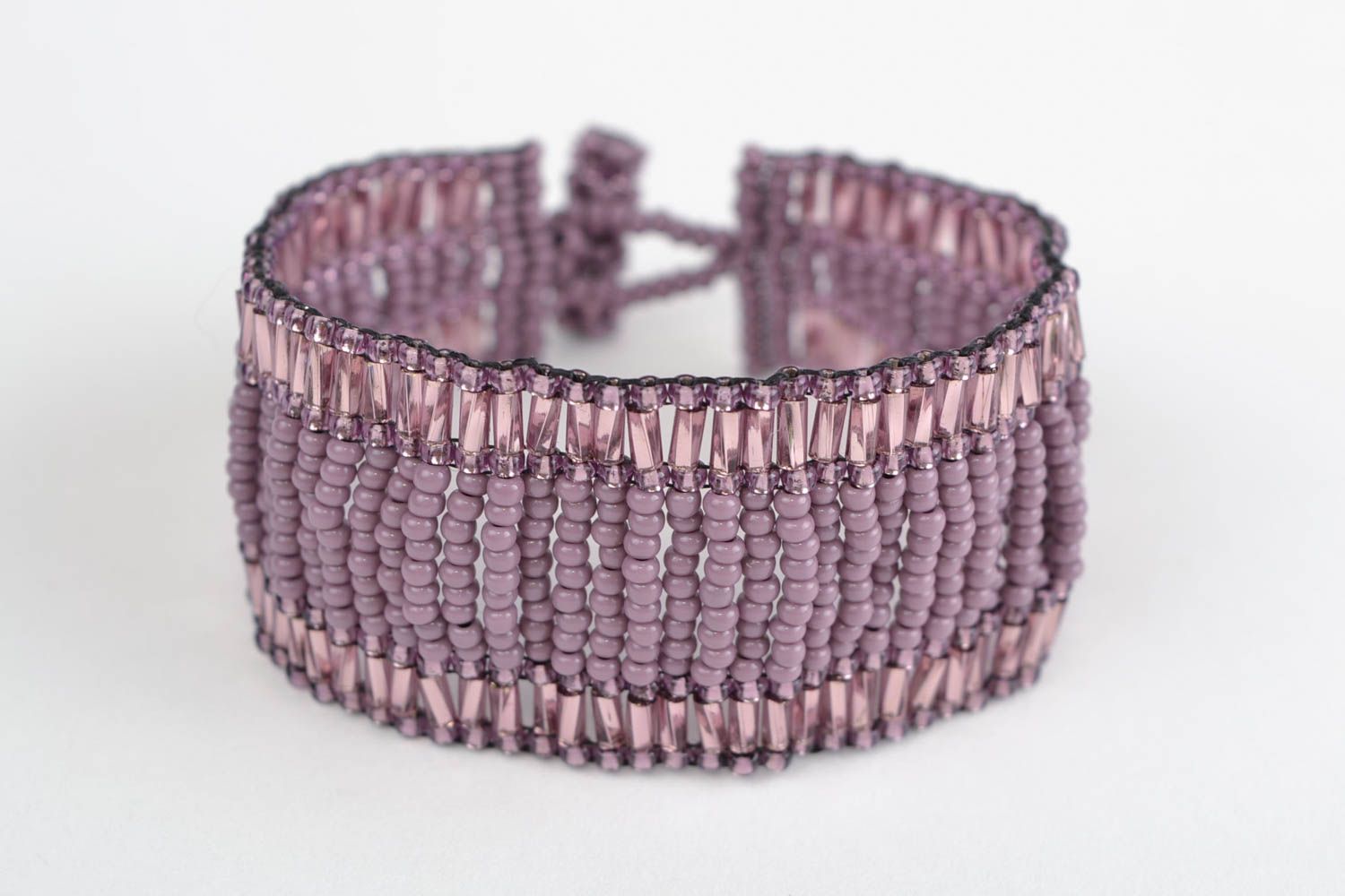 Bracelet large Bijou fait main tissé en perles de rocaille violet Cadeau femme photo 3