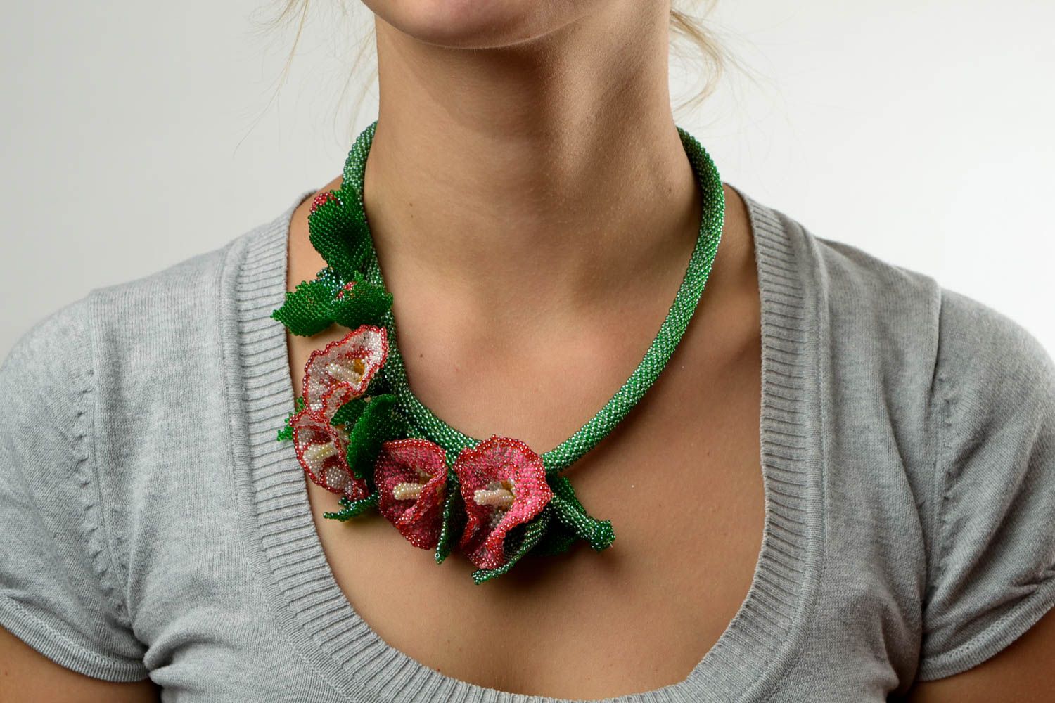 Beaded cord necklace designer accessory handmade fashion jewelry red alcea photo 1